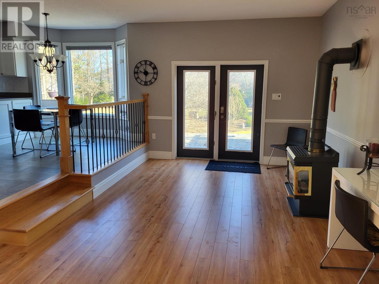 98 Terrabella Lane, Valley, Nova Scotia  B6L 2W2 - Photo 9 - 202404295