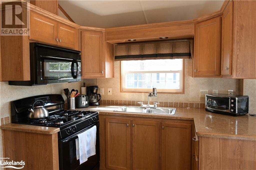89 Madawaska Trail, Wasaga Beach, Ontario  L9Z 1X7 - Photo 7 - 40549956