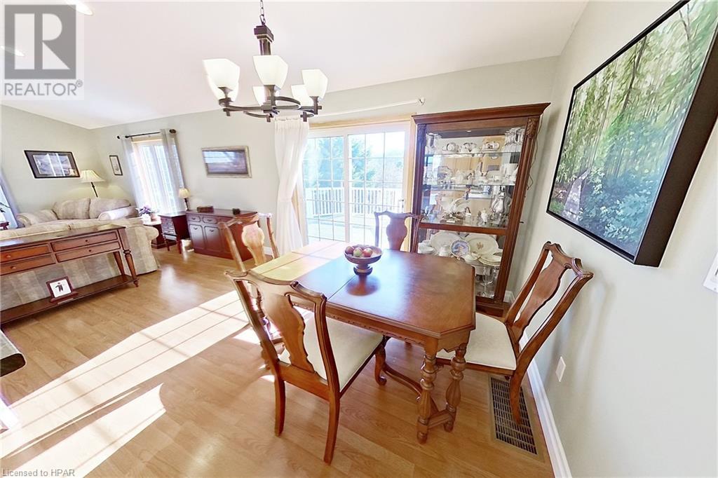 74720 Elm Crescent, Bayfield, Ontario  N0M 1G0 - Photo 12 - 40550908
