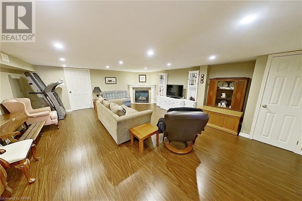 74720 Elm Crescent, Bayfield, Ontario  N0M 1G0 - Photo 20 - 40550908