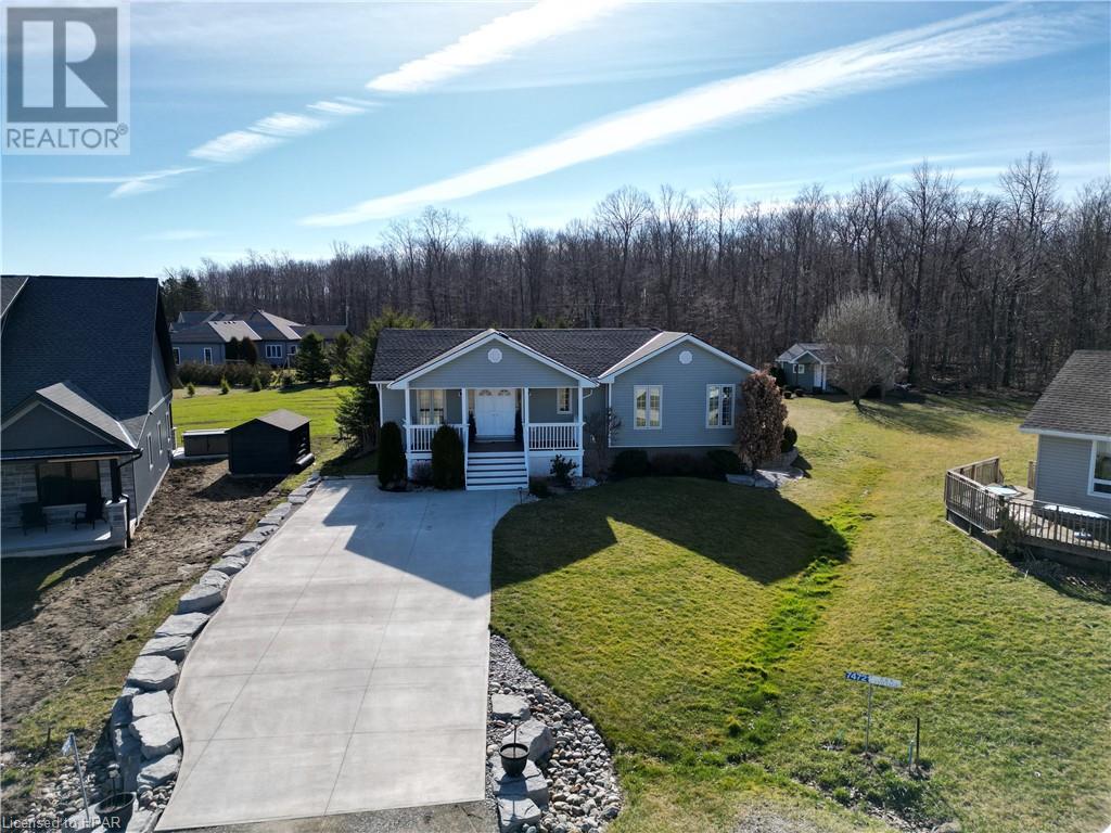 74720 Elm Crescent, Bayfield, Ontario  N0M 1G0 - Photo 3 - 40550908