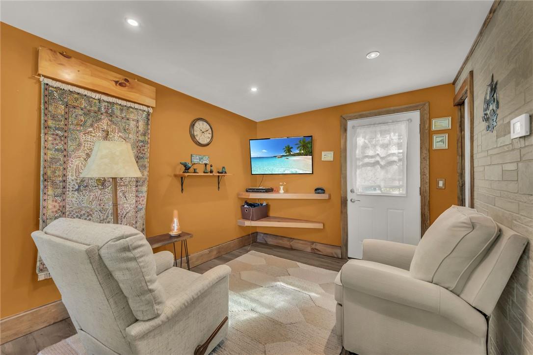 35 Canal Bank Road
