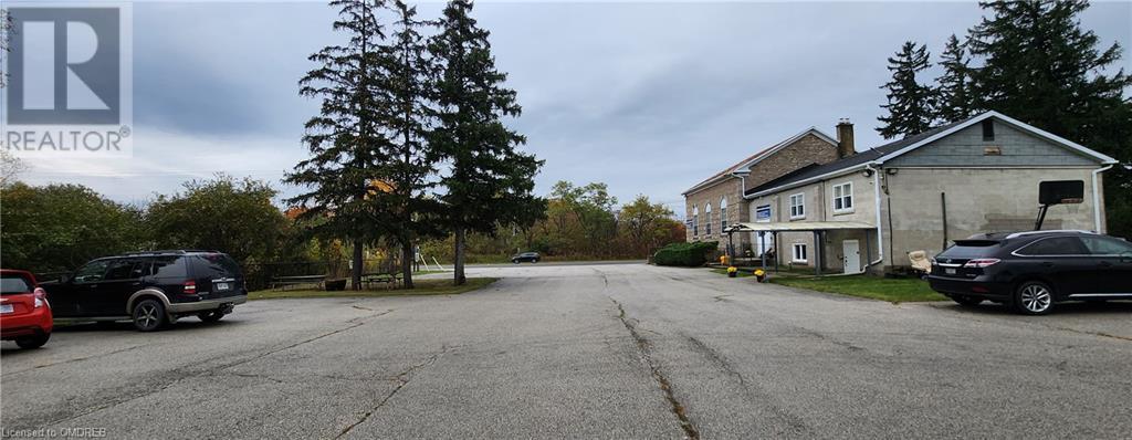 2437 Dundas Street, Burlington, Ontario  L7R 3X4 - Photo 4 - 40552329