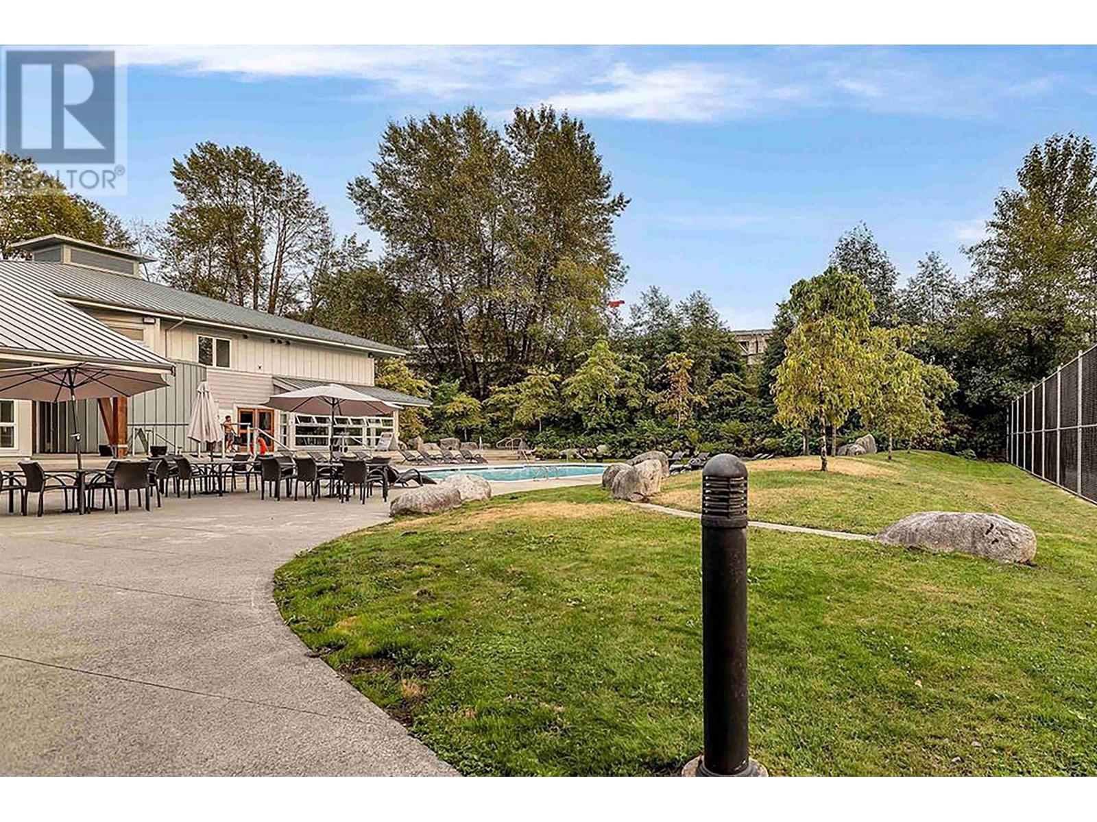 111 400 Klahanie Drive, Port Moody, British Columbia  V3H 5K9 - Photo 17 - R2857581