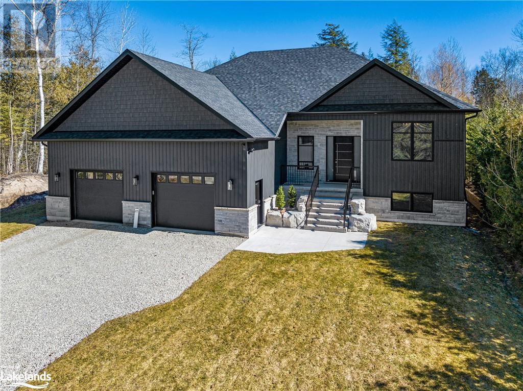 117 Leslie Street, Wasaga Beach, Ontario  L9Z 2R3 - Photo 2 - 40548626
