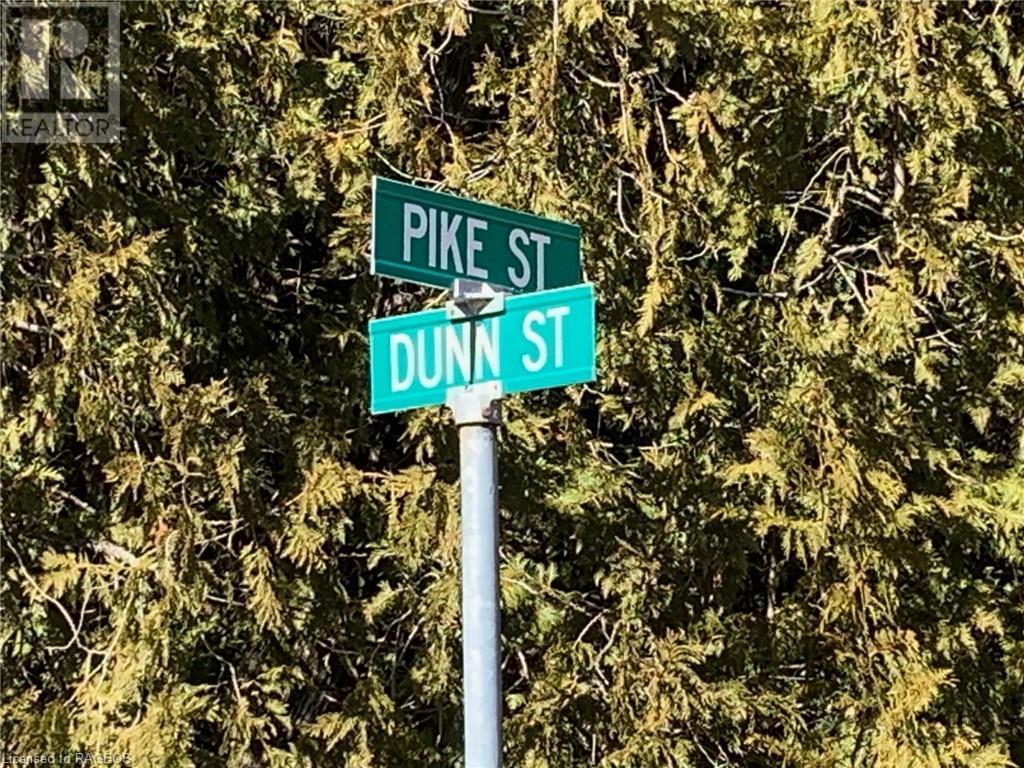 6 Dunn Street, Northern Bruce Peninsula, Ontario  N0H 1W0 - Photo 2 - 40549565