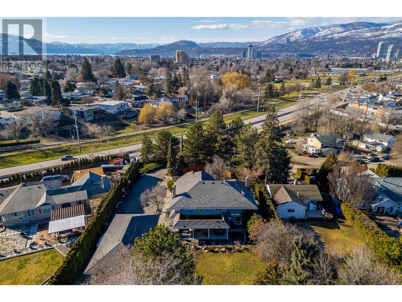 1610 highland Drive N Kelowna