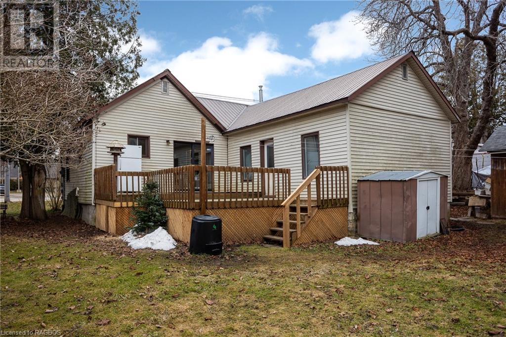 342 Frank Street, Wiarton, Ontario  N0H 2T0 - Photo 3 - 40550043