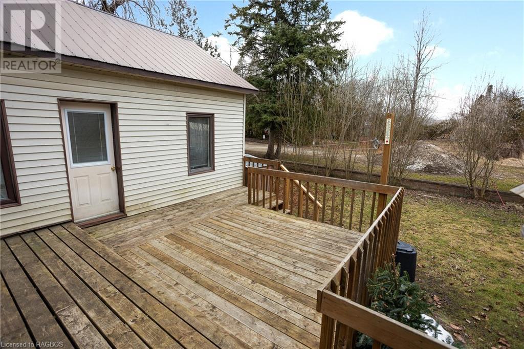 342 Frank Street, Wiarton, Ontario  N0H 2T0 - Photo 4 - 40550043