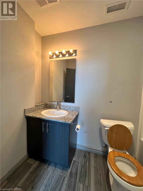 275 Larch Street Unit# G107, Waterloo, Ontario  N2L 3R2 - Photo 15 - 40551929
