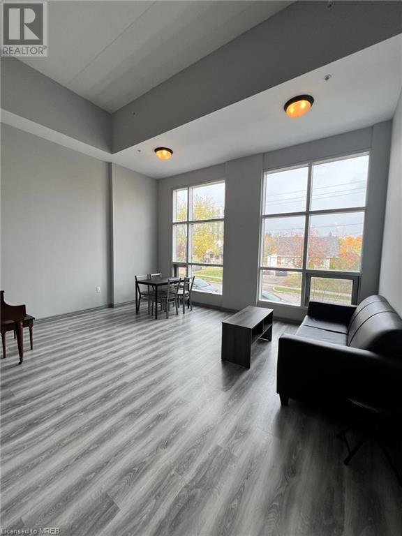 275 Larch Street Unit# G107, Waterloo, Ontario  N2L 3R2 - Photo 9 - 40551929