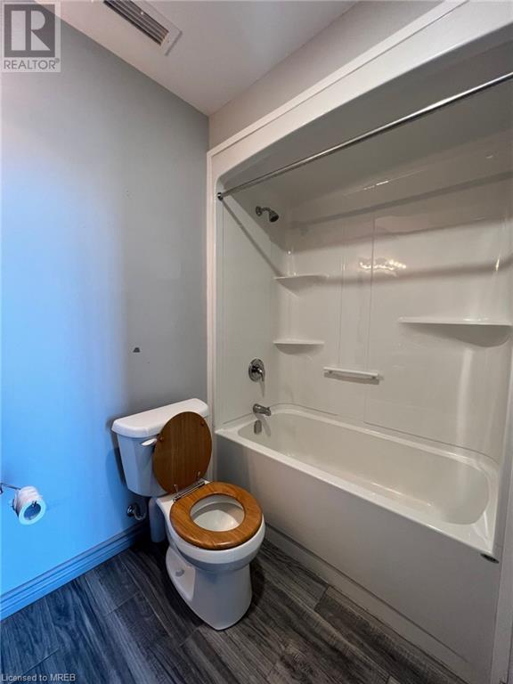 275 Larch Street Unit# G107, Waterloo, Ontario  N2L 3R2 - Photo 16 - 40551929