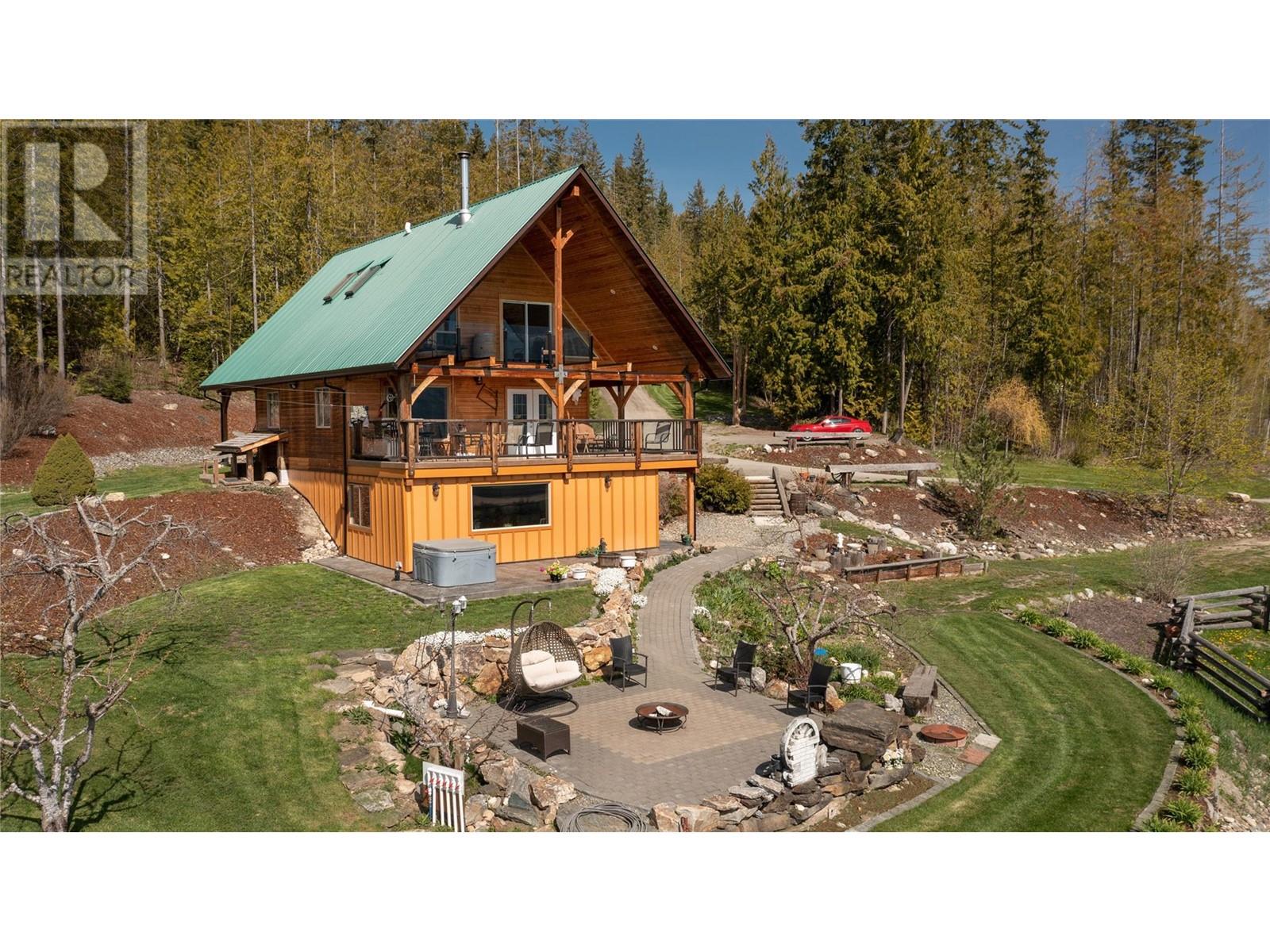 310 Grandview Bench Road, Grindrod, British Columbia  V0E 1Y0 - Photo 17 - 10305516