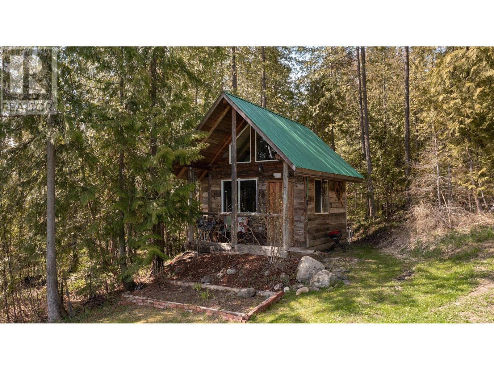 310 Grandview Bench Road, Grindrod, British Columbia  V0E 1Y0 - Photo 20 - 10305516