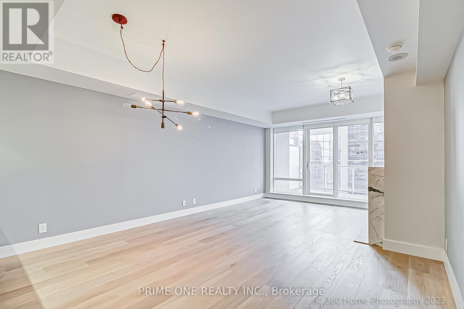 #2808 -180 University Ave, Toronto, Ontario  M5H 0A2 - Photo 15 - C8131916