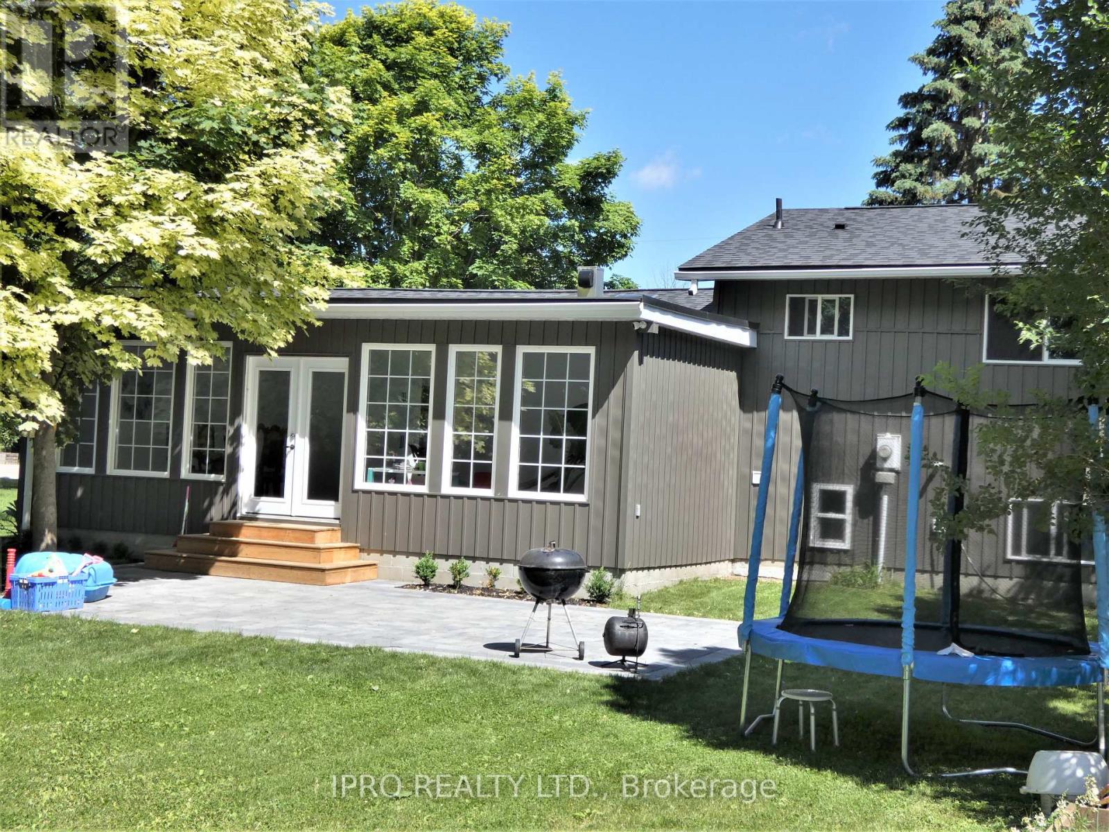 1011 Westminister Street, Innisfil, Ontario  L9S 1T8 - Photo 28 - N8131544
