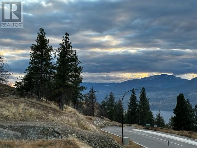 3304 Evergreen Drive, Penticton, British Columbia  V2A 9A9 - Photo 60 - 201900
