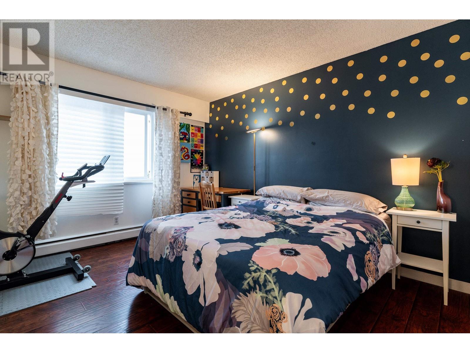 204 241 St. Andrews Avenue, North Vancouver, British Columbia  V7L 3K8 - Photo 13 - R2857661