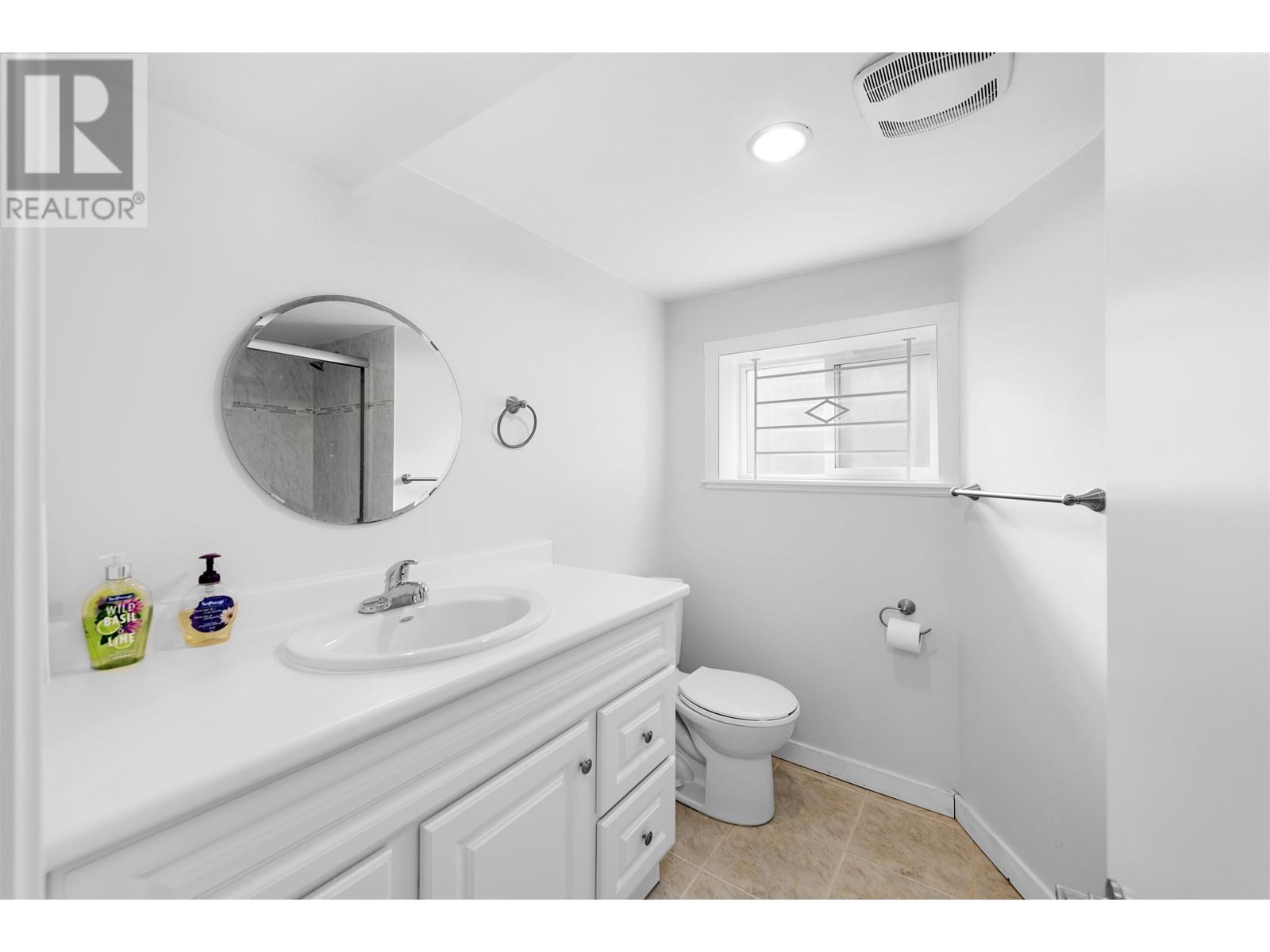 1736 W 57th Avenue, Vancouver, British Columbia  V6P 1T4 - Photo 26 - R2857613