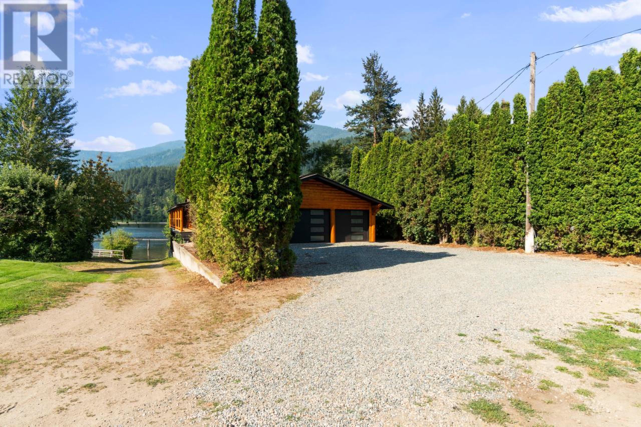 1-8758 Holding Rd, Adams Lake, British Columbia   - Photo 89 - 177117
