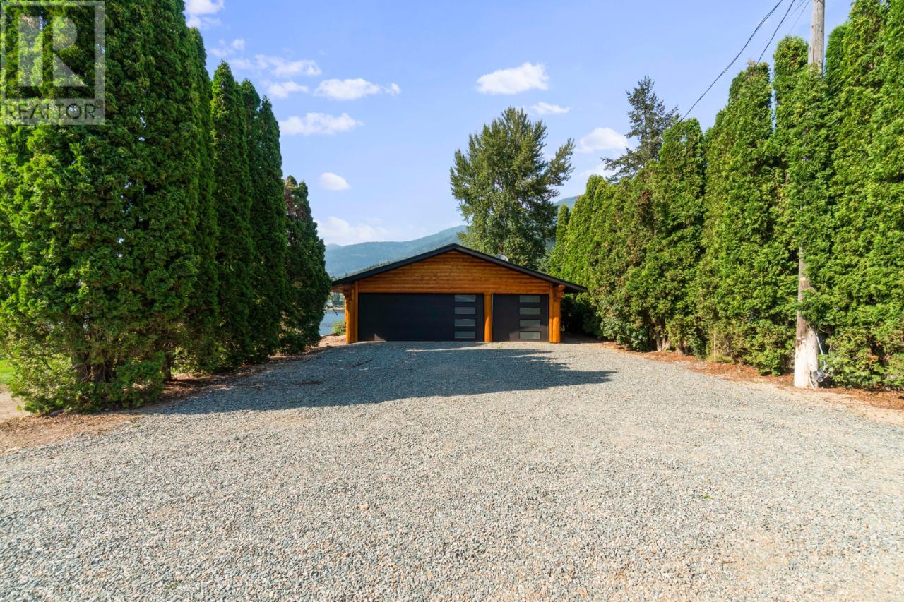 1-8758 Holding Rd, Adams Lake, British Columbia   - Photo 90 - 177117