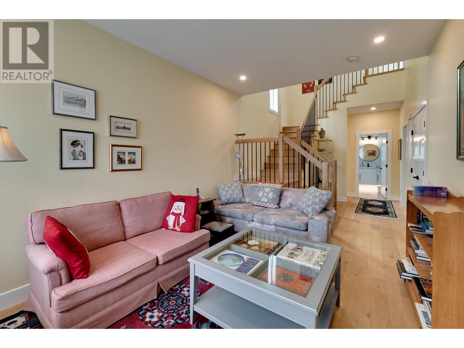 935 Borden Avenue Unit# 2 