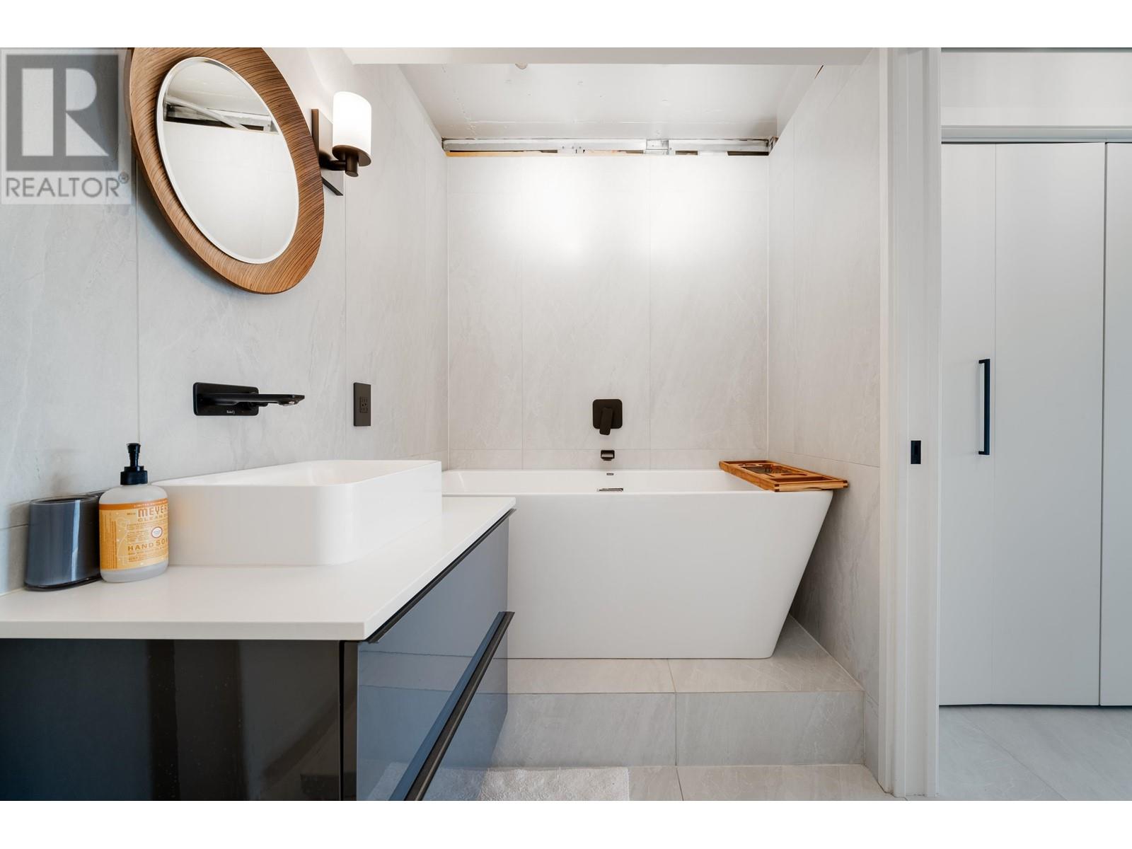 824 289 Alexander Street, Vancouver, British Columbia  V6A 4H6 - Photo 17 - R2857664