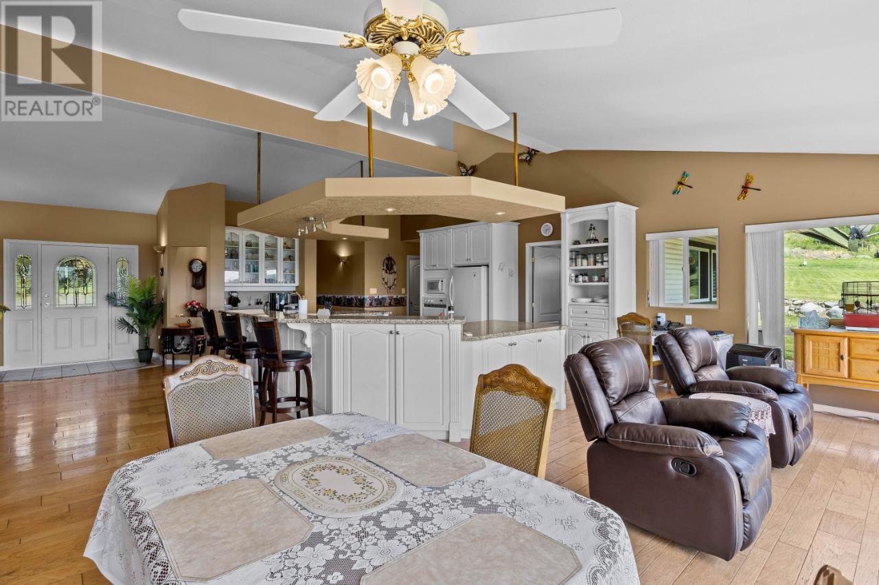 5120 Steffens Rd, Merritt, British Columbia  V1K 1M6 - Photo 10 - 177125