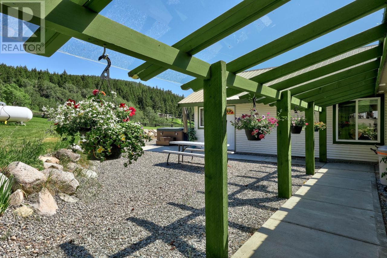 5120 Steffens Rd, Merritt, British Columbia  V1K 1M6 - Photo 24 - 177125