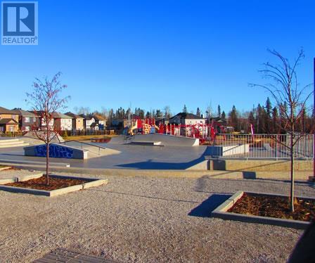 836 Heritage Drive, Fort Mcmurray, Alberta  T9K 0Z7 - Photo 3 - A2044067