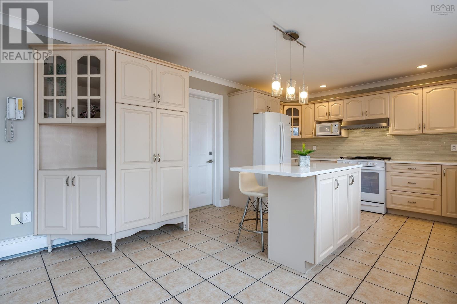 801 Maclean Street, Halifax, Nova Scotia  B3H 2T9 - Photo 12 - 202404343