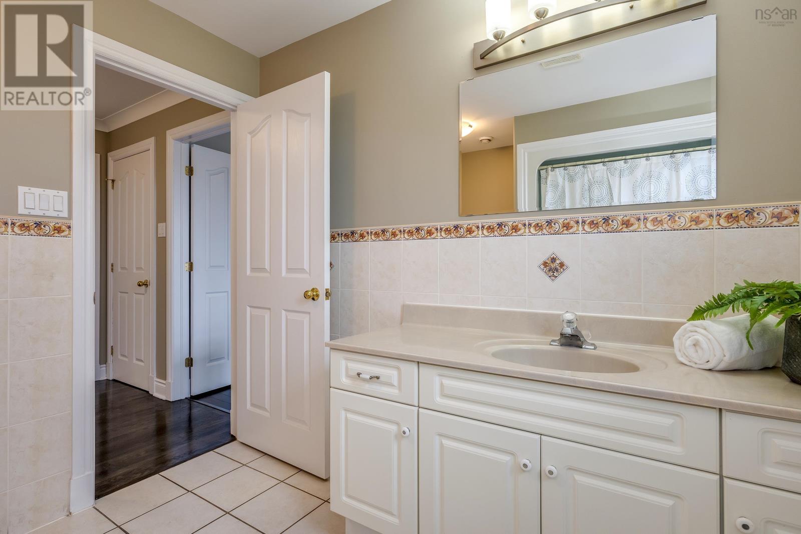801 Maclean Street, Halifax, Nova Scotia  B3H 2T9 - Photo 26 - 202404343