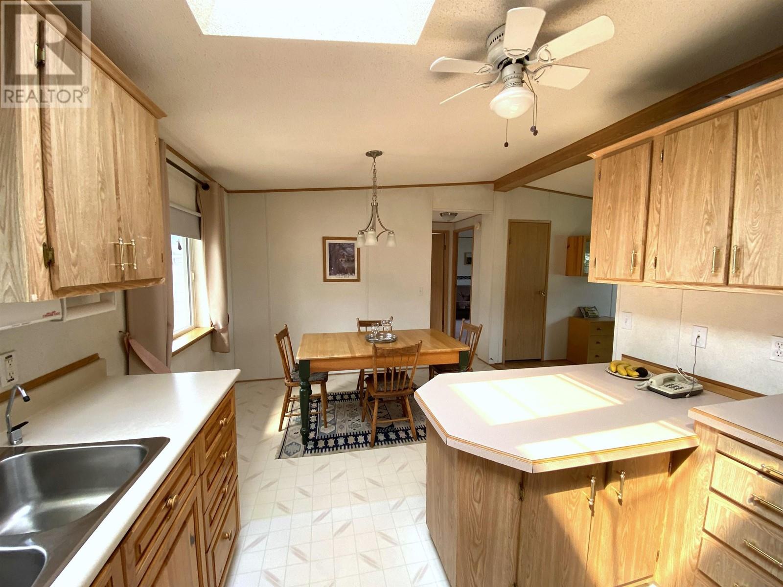 1265 9th Avenue, Valemount, British Columbia  V0E 2Z0 - Photo 7 - R2857819