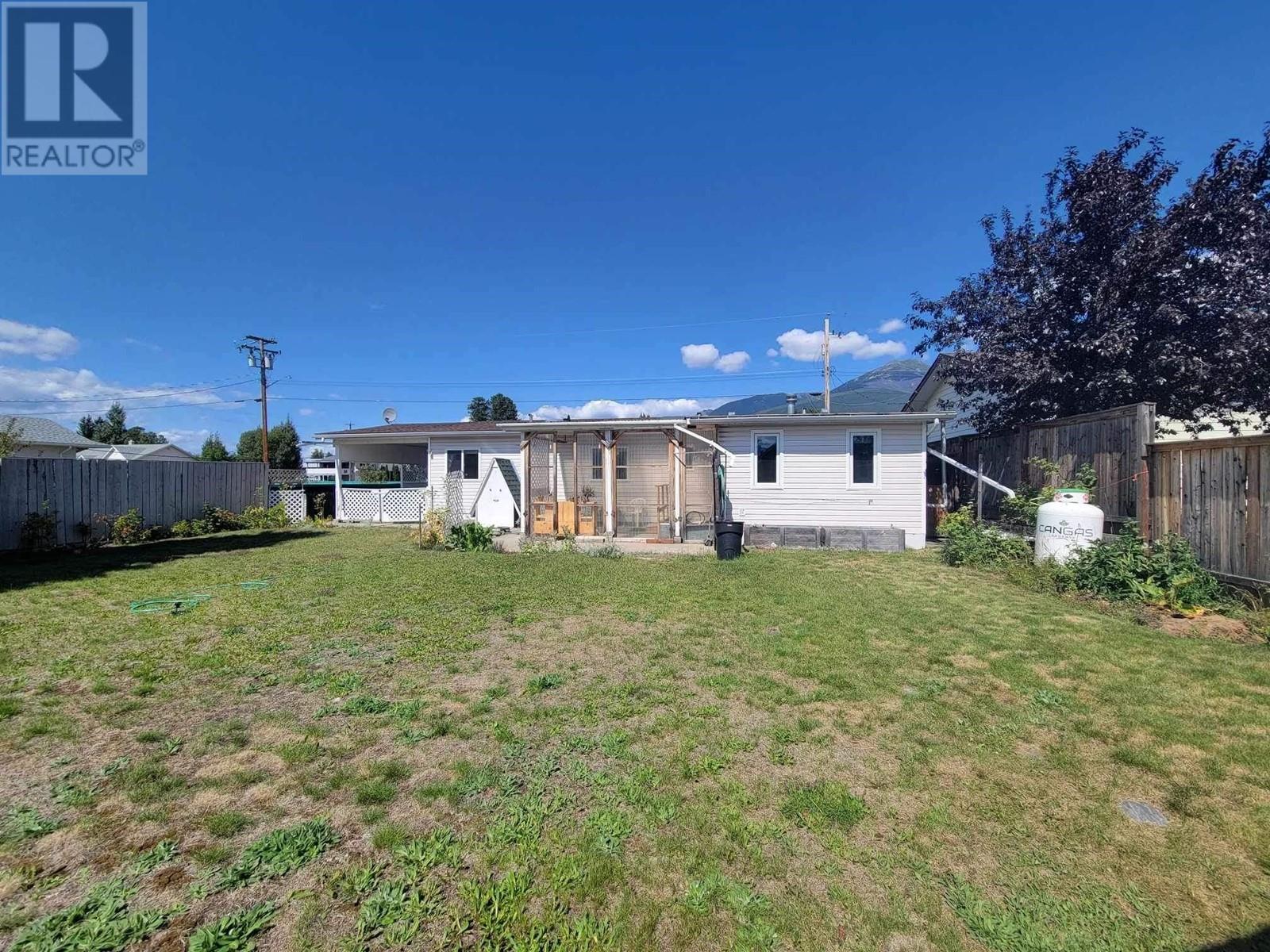 1265 9th Avenue, Valemount, British Columbia  V0E 2Z0 - Photo 6 - R2857819