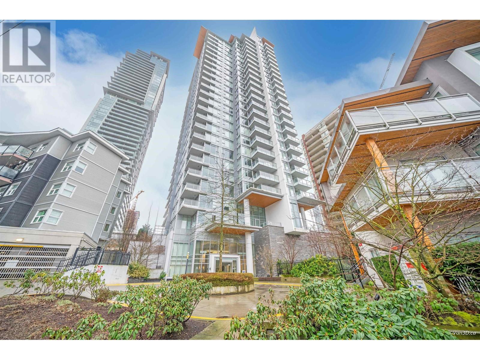 907 520 Como Lake Avenue, Coquitlam, British Columbia  V3J 0E8 - Photo 1 - R2857716