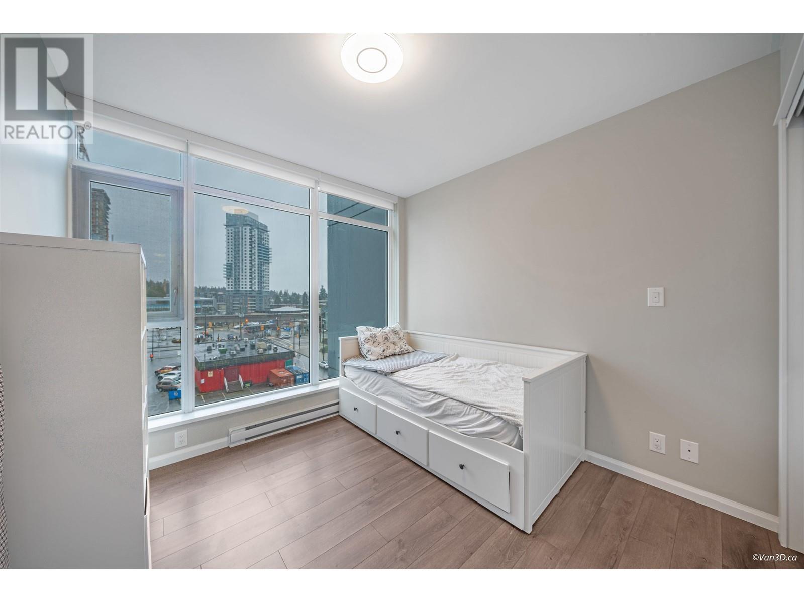 907 520 Como Lake Avenue, Coquitlam, British Columbia  V3J 0E8 - Photo 10 - R2857716