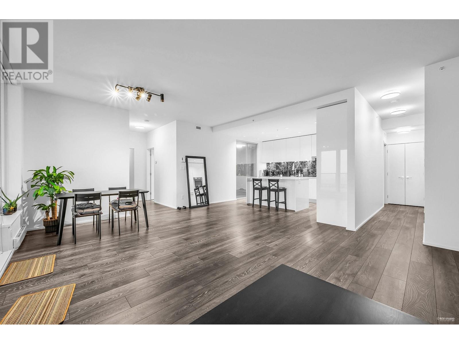 5205 1955 Alpha Way, Burnaby, British Columbia  V5C 0K6 - Photo 13 - R2857719