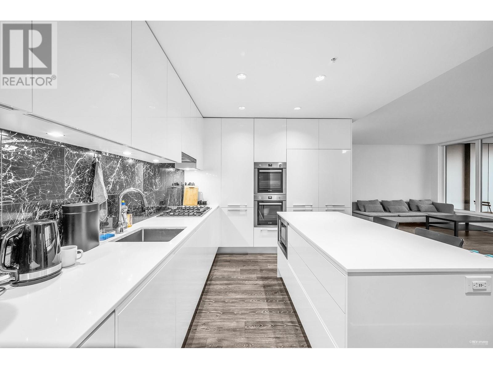 5205 1955 Alpha Way, Burnaby, British Columbia  V5C 0K6 - Photo 8 - R2857719