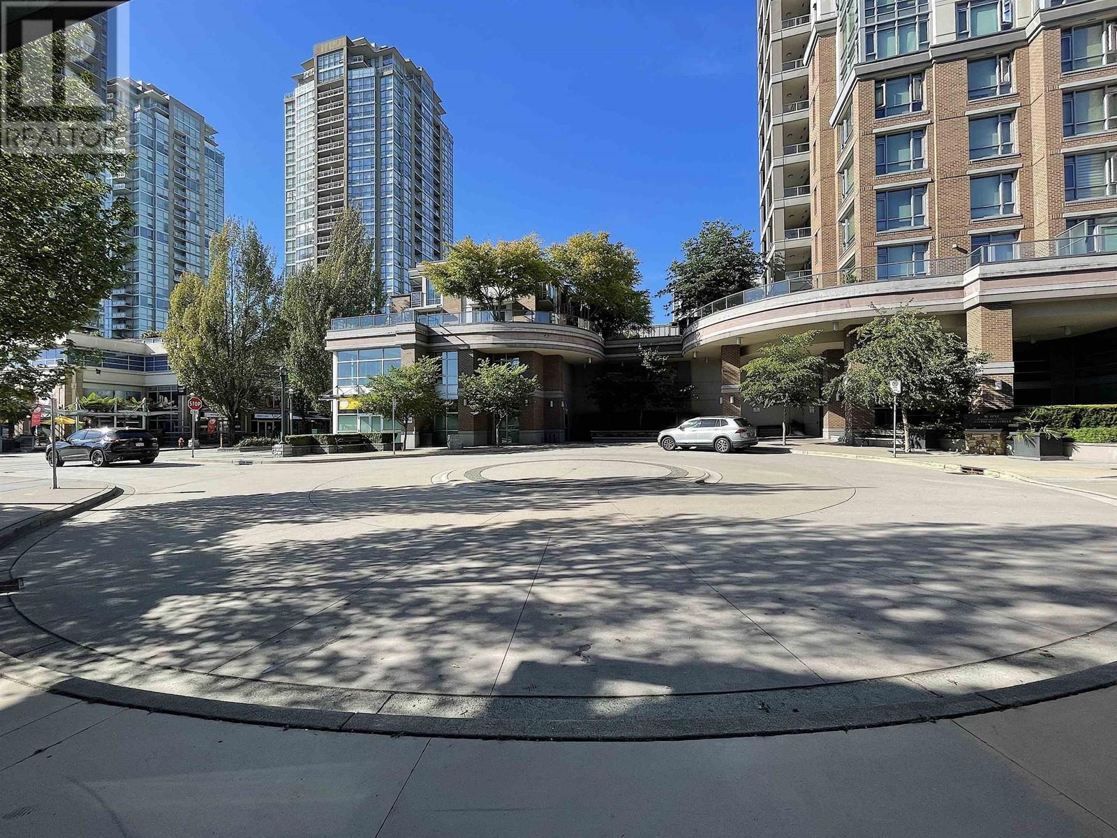 1208 2980 Atlantic Avenue, Coquitlam, British Columbia  V3B 0G2 - Photo 1 - R2857748