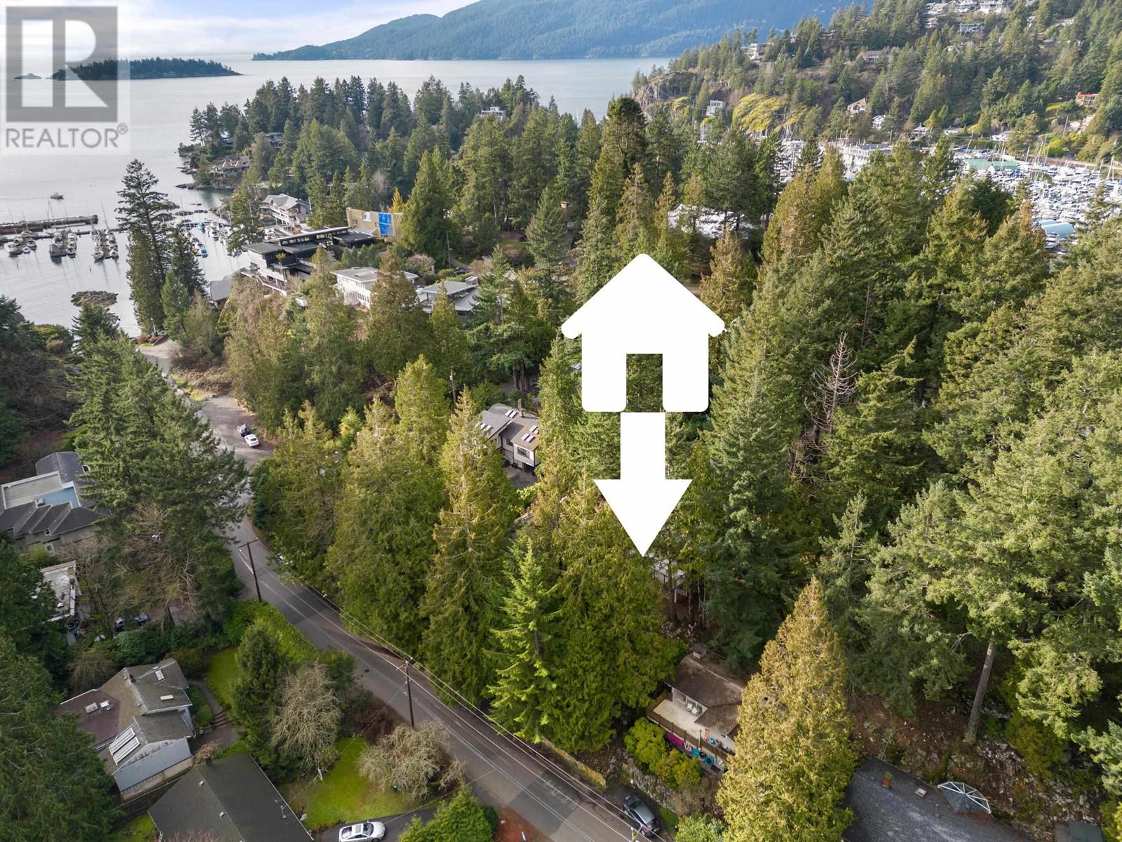5677 Eagle Harbour Road, West Vancouver, British Columbia  V7W 1P4 - Photo 10 - R2857764