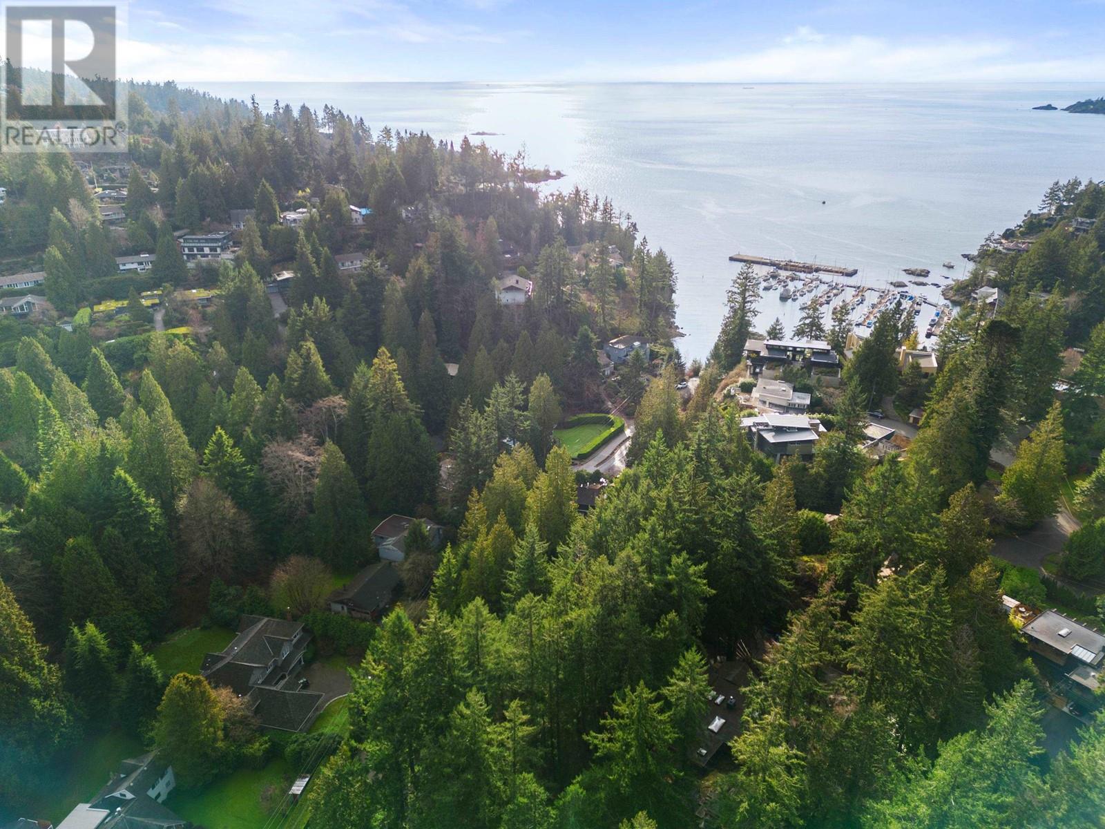 5677 Eagle Harbour Road, West Vancouver, British Columbia  V7W 1P4 - Photo 17 - R2857764