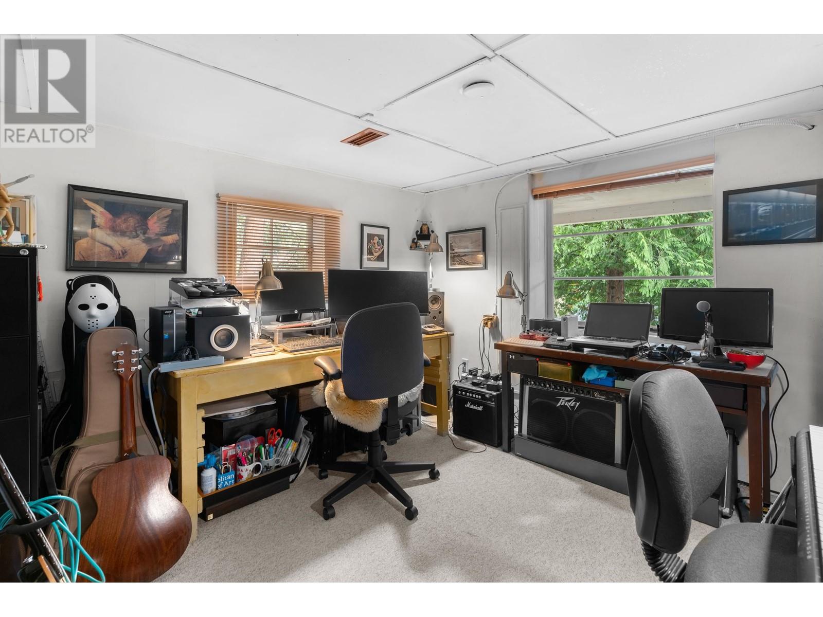 5677 Eagle Harbour Road, West Vancouver, British Columbia  V7W 1P4 - Photo 33 - R2857764