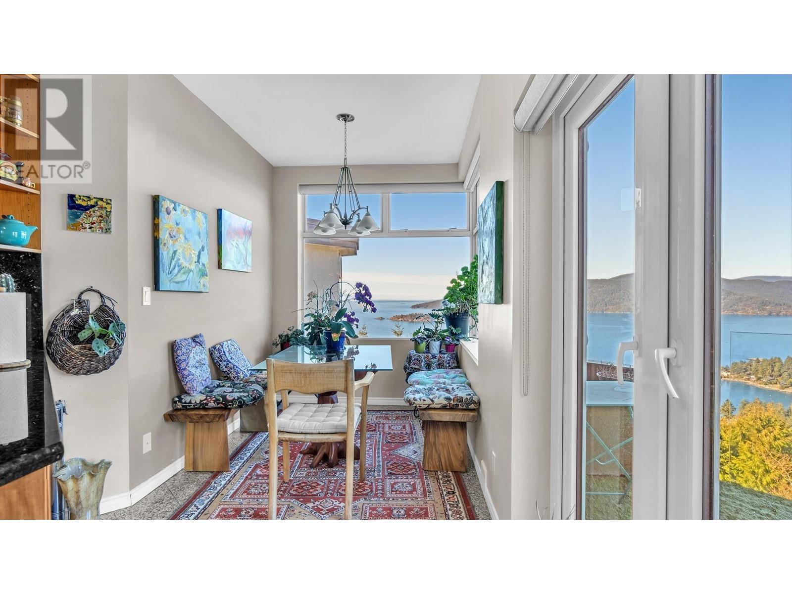 5423 Monte Bre Place, West Vancouver, British Columbia  V7W 3A8 - Photo 10 - R2857803