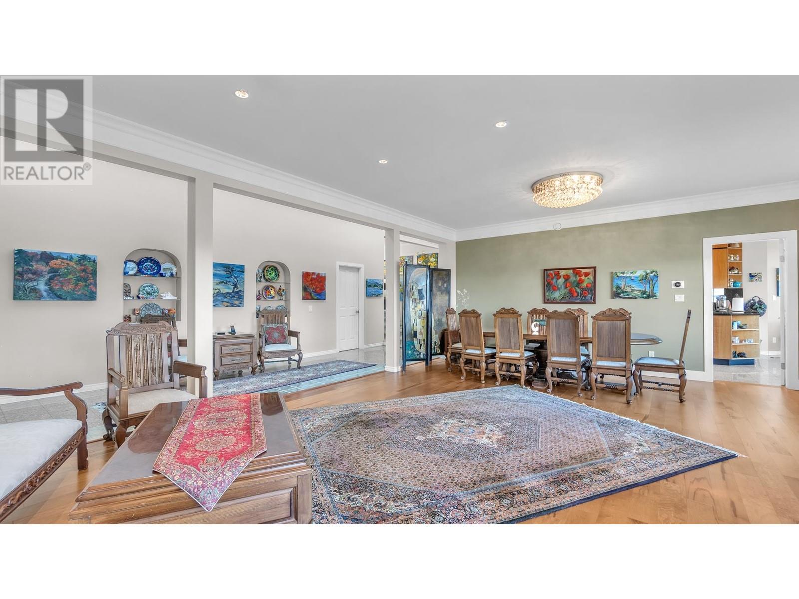 5423 Monte Bre Place, West Vancouver, British Columbia  V7W 3A8 - Photo 8 - R2857803