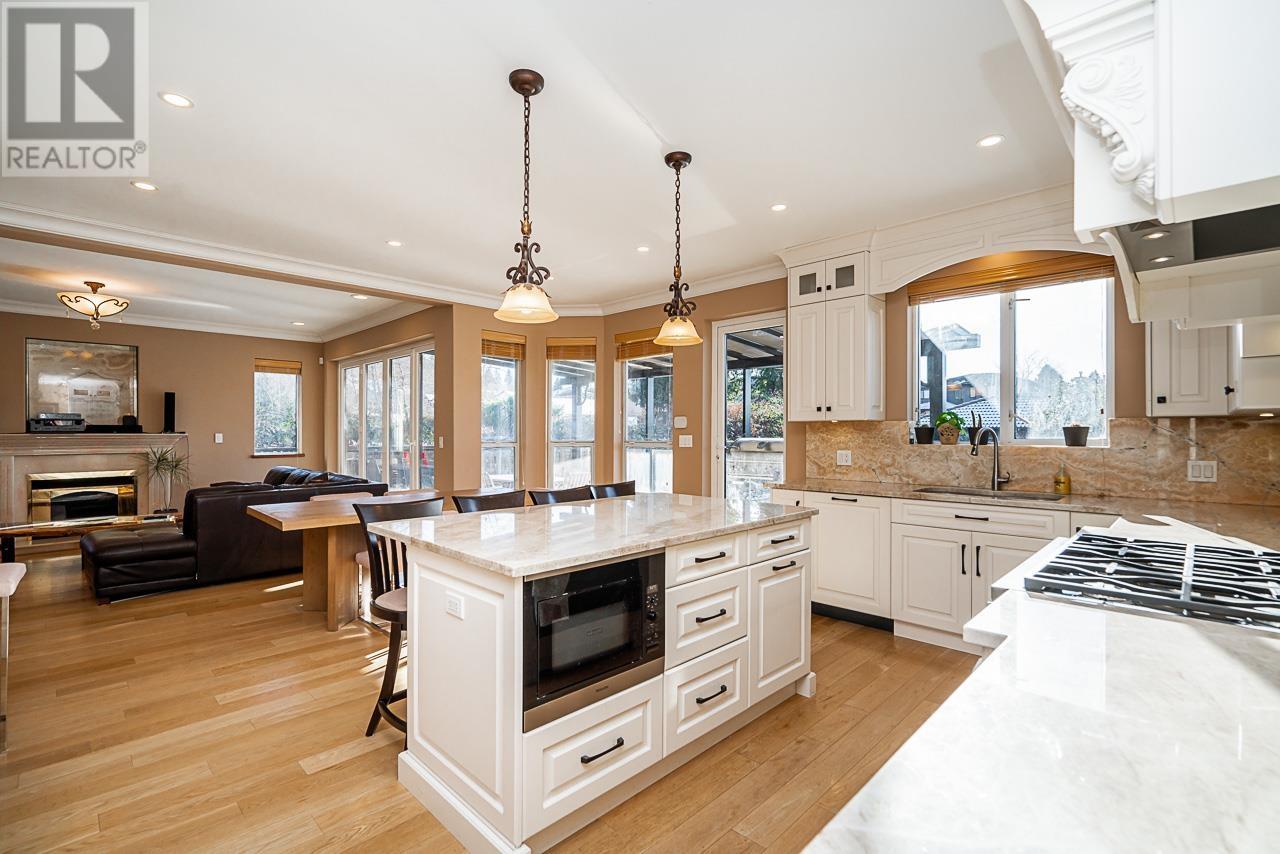 7250 Frances Street, Burnaby, British Columbia  V5A 1H1 - Photo 10 - R2857831