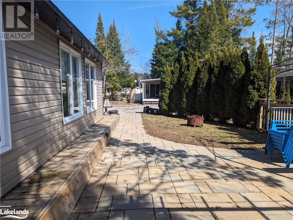 85 Theme Park Drive Unit# 263, Wasaga Beach, Ontario  L9Z 1X7 - Photo 3 - 40552625