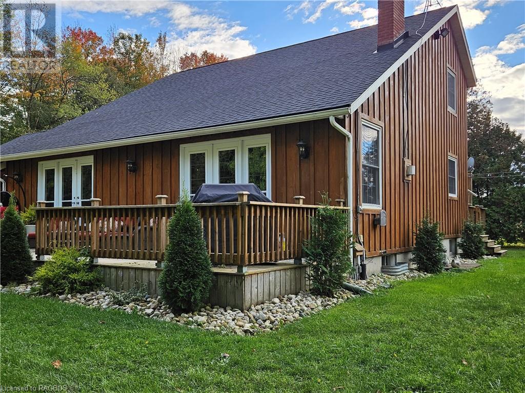 211271 Baseline Road, Clifford, Ontario N0G 1M0 (26231447) Royal