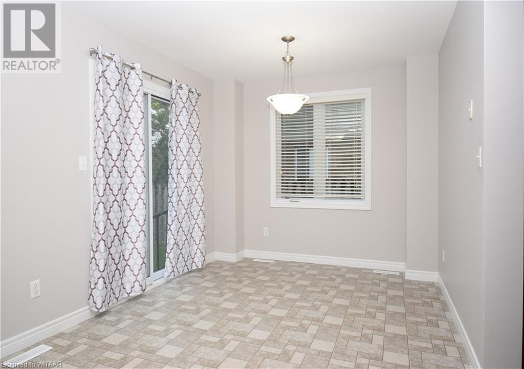 517 Hummingbird Crescent, Woodstock, Ontario  N4T 1V9 - Photo 12 - 40540138