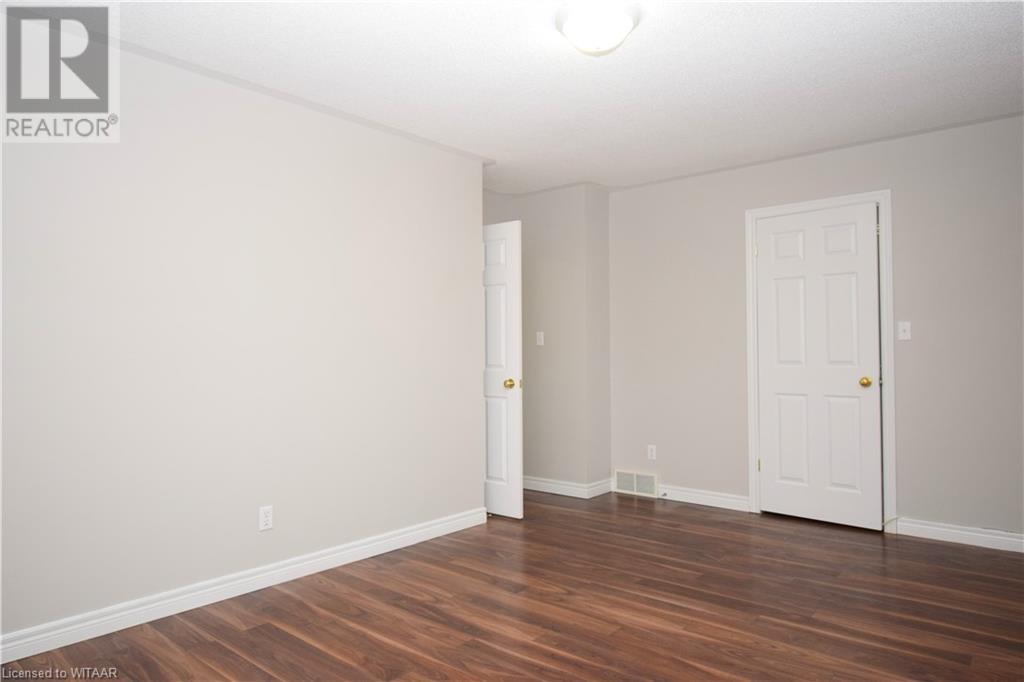 517 Hummingbird Crescent, Woodstock, Ontario  N4T 1V9 - Photo 22 - 40540138
