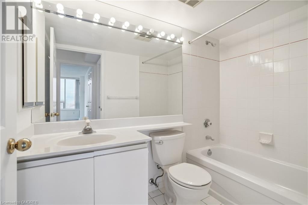 22 Hanover Road Unit# 1807, Bramalea, Ontario  L6S 5K7 - Photo 13 - 40552013